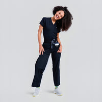 'Carly' Fitted V-Neck Top · Black