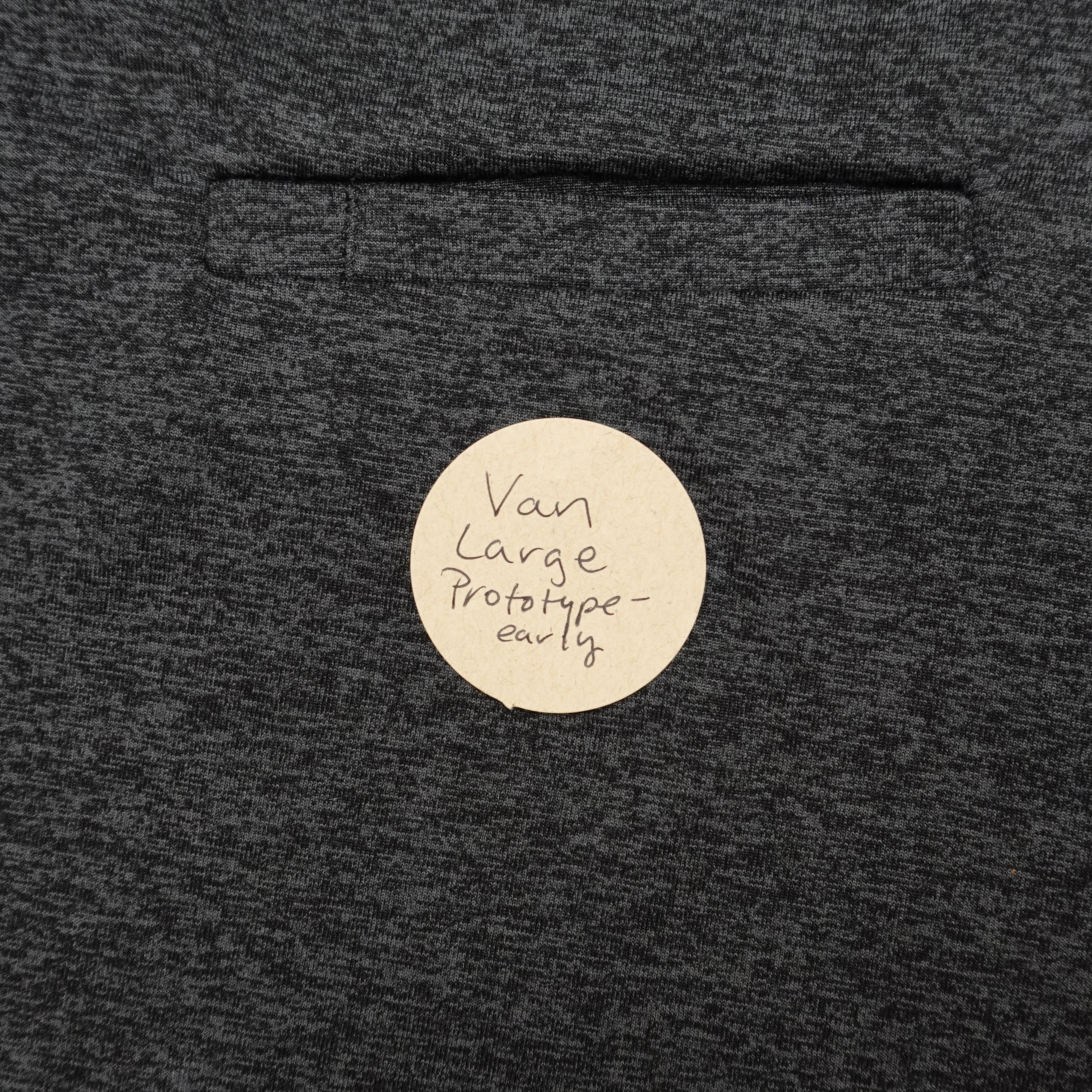 *Van* Relaxed Fit V-Neck Top SLV315 (Large)