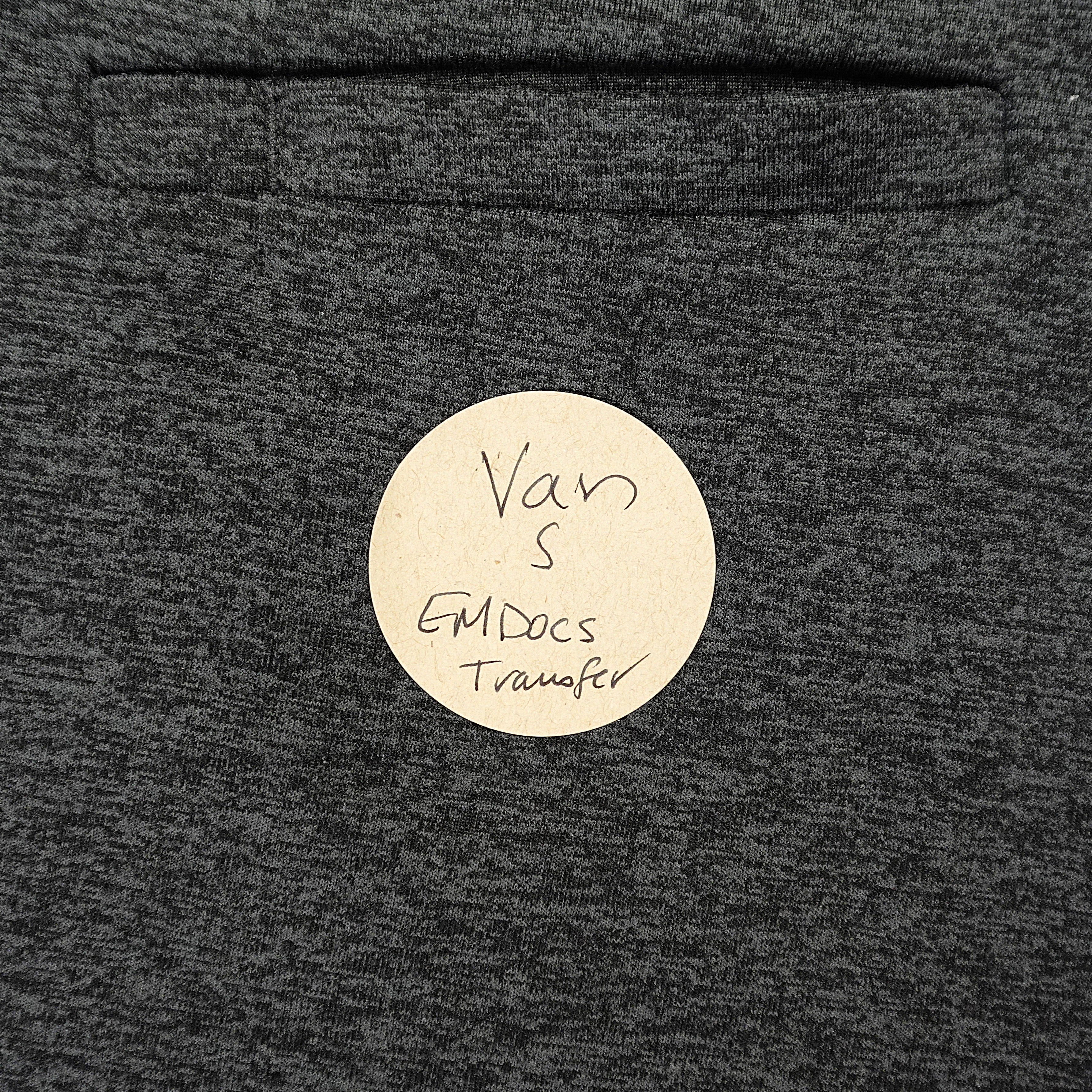 *Van* Relaxed Fit V-Neck Top SLV304 (Small)