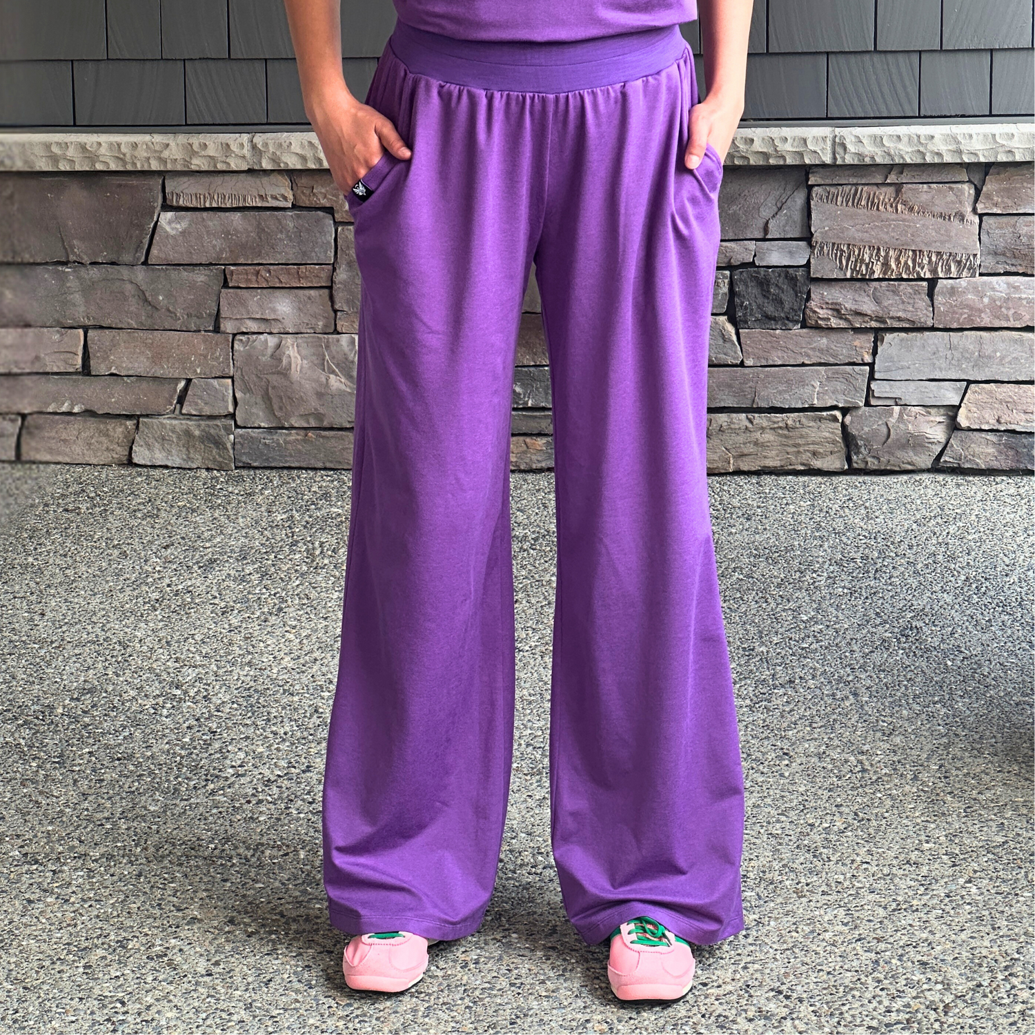‘Effortless’ Lightweight Wide Leg Pant · Sugar Plum