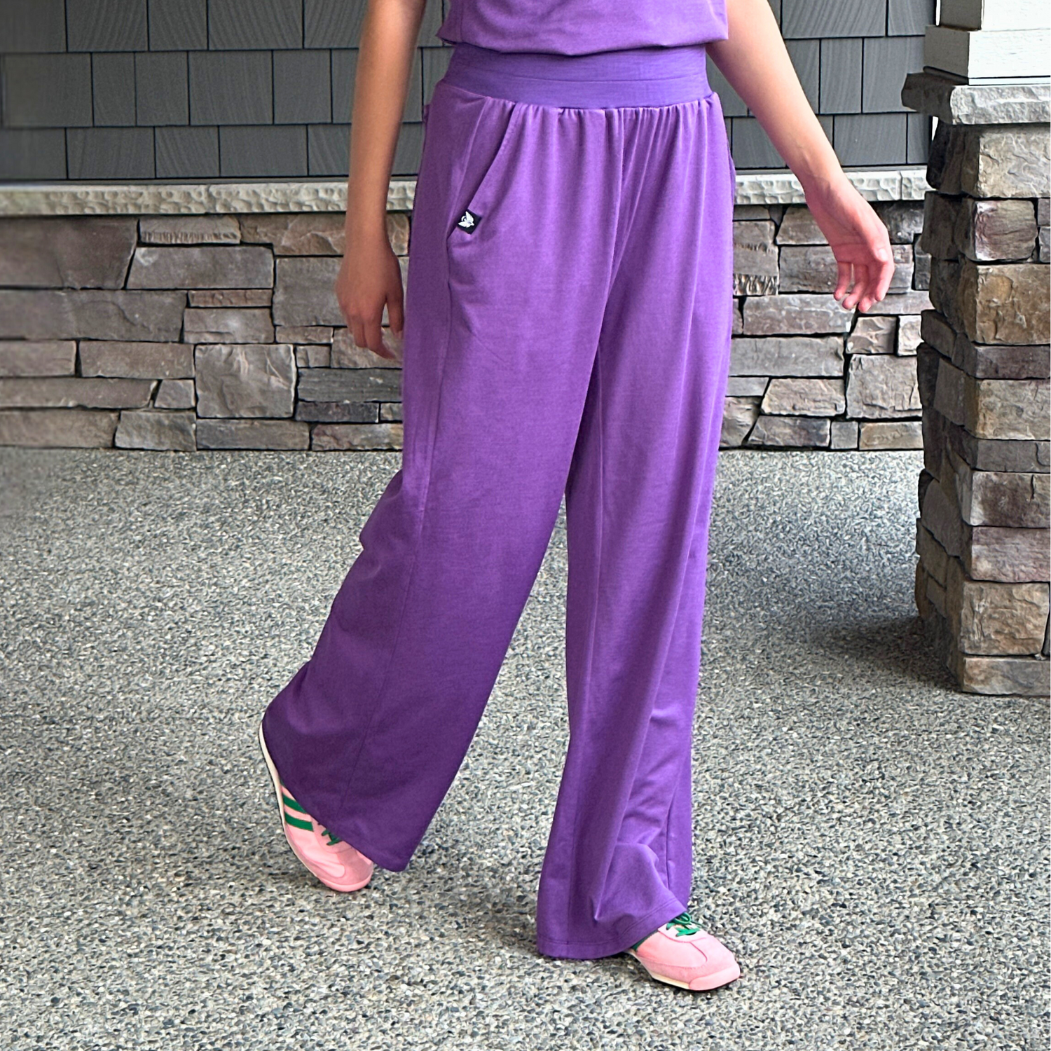 ‘Effortless’ Lightweight Wide Leg Pant · Sugar Plum