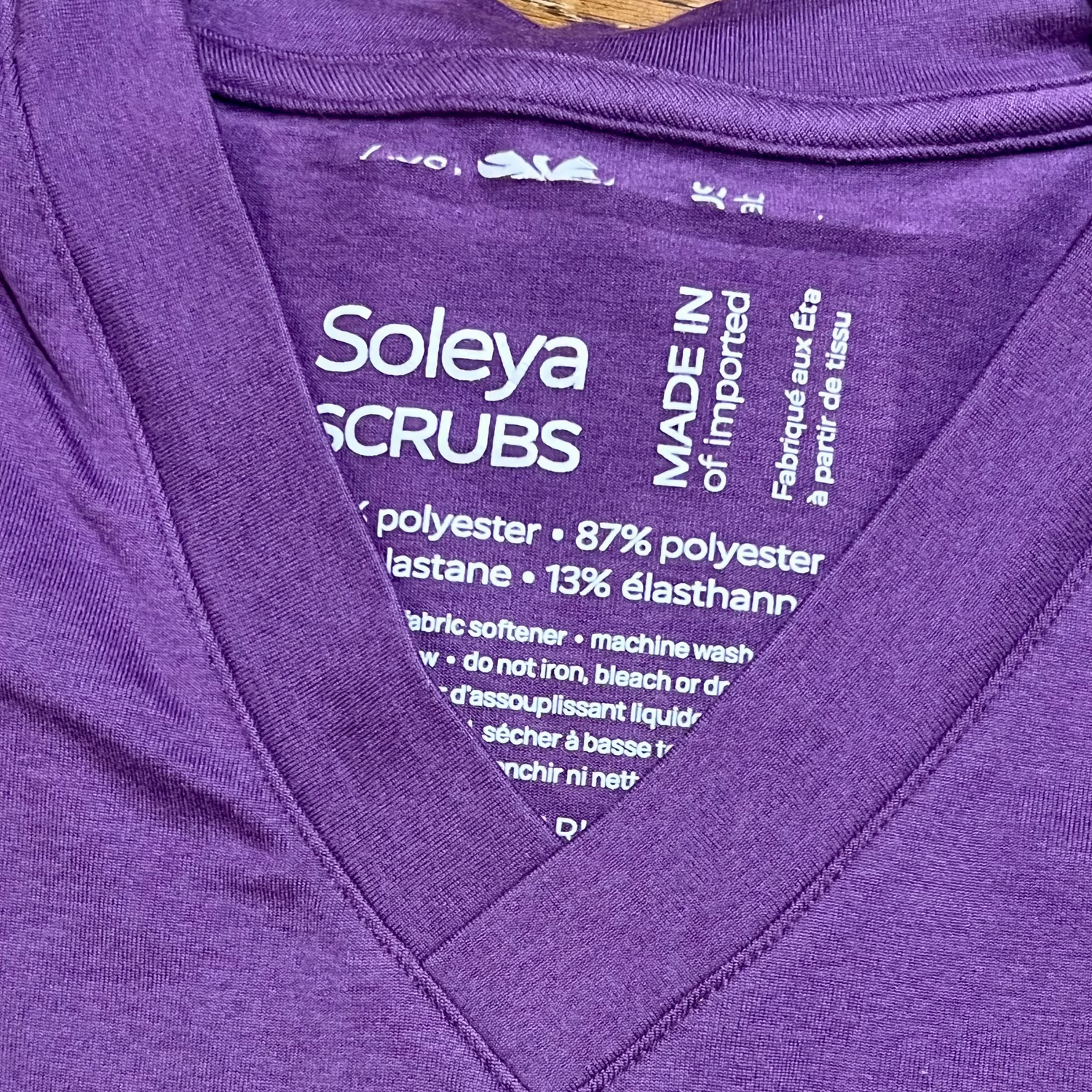 *Carly* Fitted V-Neck Top SLC415 (Extra Extra Small)