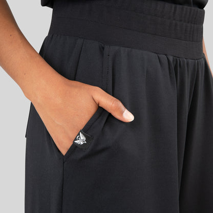 ‘Effortless’ Lightweight Wide Leg Pant · Black